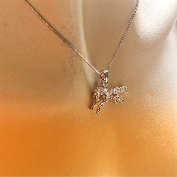 Horse Lovers Diamond Pendant Necklace - Picture 5 of 8